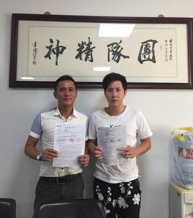 佛山网吧粉色视频网站设计.jpg 佛山网吧粉色视频网站设计.jpg