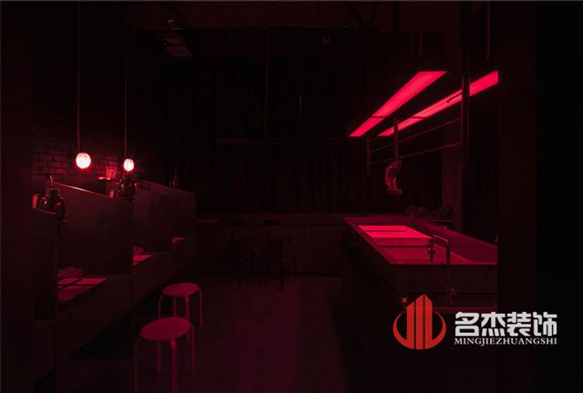 创意办公室粉色视频网站设计7.jpg