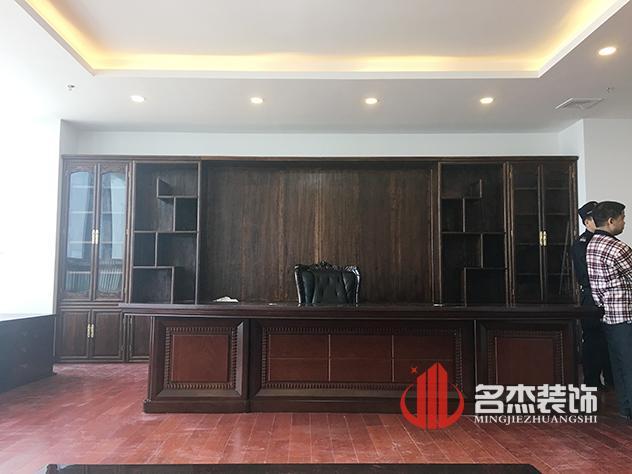 经理室粉色视频网站完工照.jpg