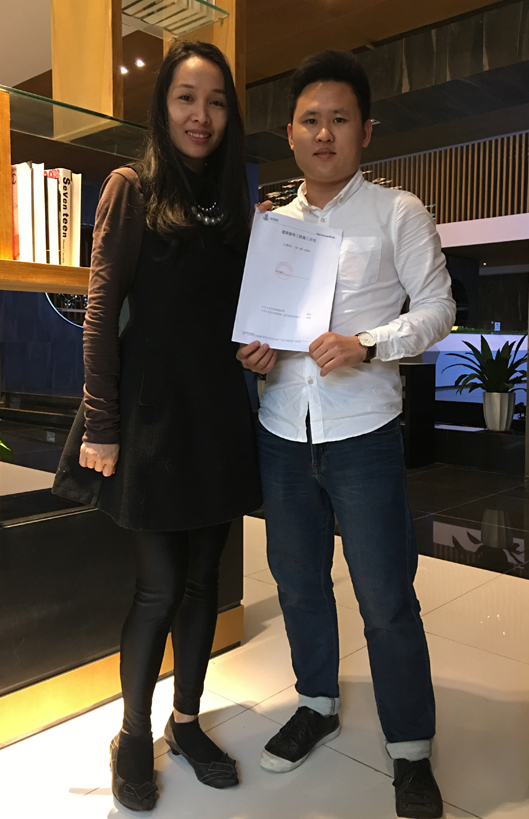 办公室粉色视频网站设计.jpg 办公室粉色视频网站设计.jpg