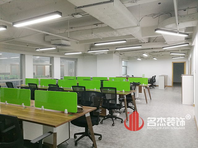 办公室粉色视频网站实景图.jpg