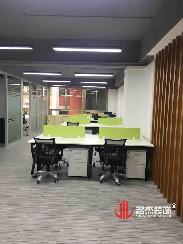 办公室粉色视频网站实景图.jpg 办公室粉色视频网站实景图.jpg