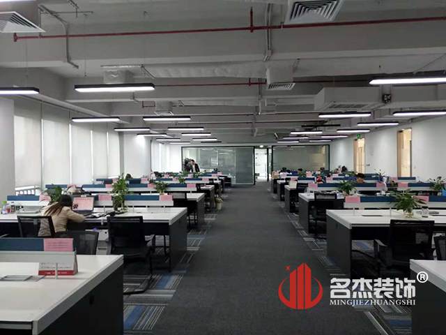 办公区粉色视频网站完工照.jpg