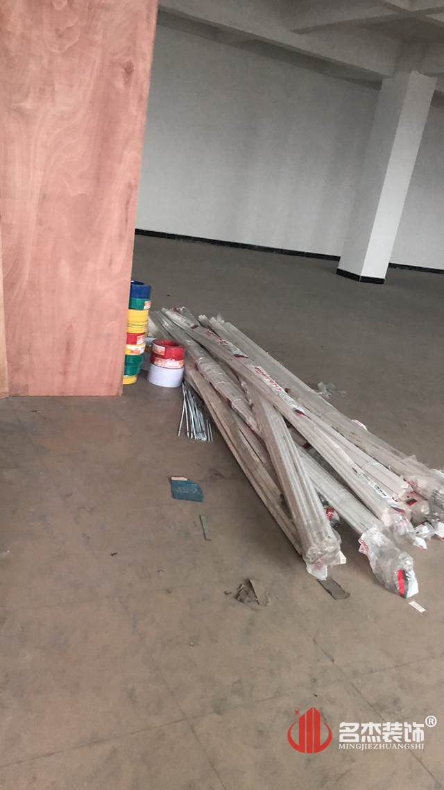办公室粉色视频网站施工照.jpg
