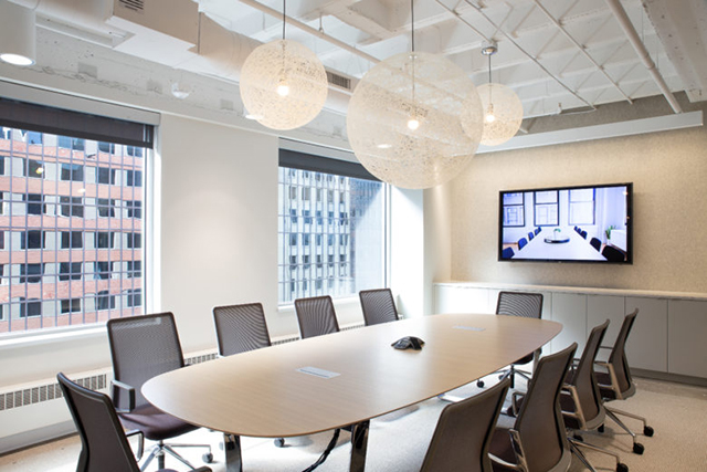 商业空间粉色视频网站设计