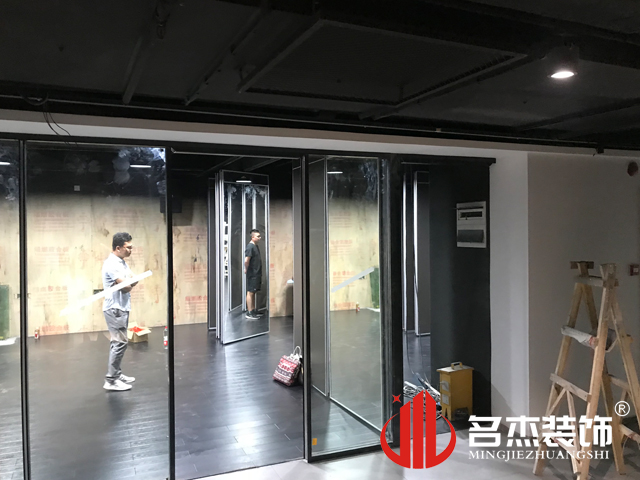 舞蹈室粉色视频网站设计