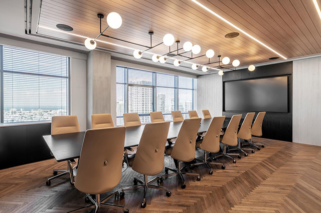 办公室粉色视频网站设计