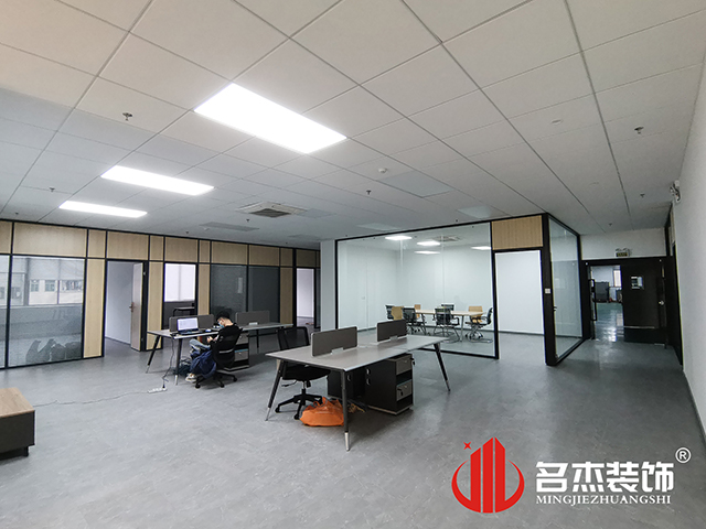 办公室粉色视频网站设计