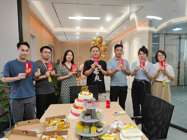 粉色视频导航生日会