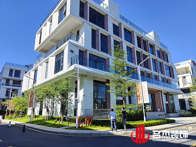 广州办公室粉色视频网站设计