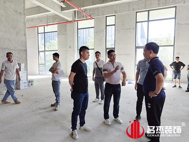 广州办公室粉色视频网站设计