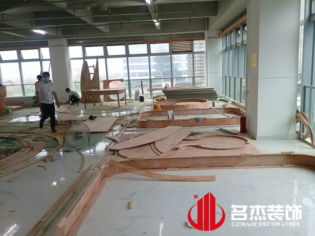 广州办公室粉色视频网站设计 广州办公室粉色视频网站设计