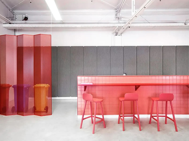 广州办公室粉色视频网站设计公司图册